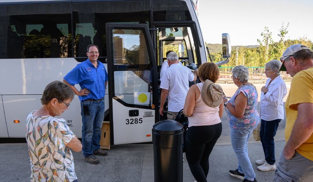 Mount Rushmore Tours for Seniors: Comfort, Culture & Convenience